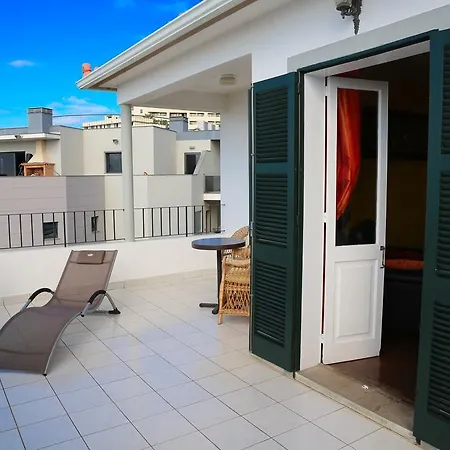 The Flame Tree Madeira (adults Only) 3* Funchal (Madeira)