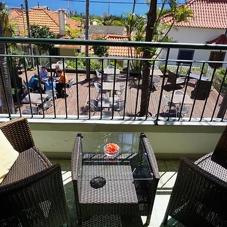The Flame Tree Madeira (adults Only) Guest house