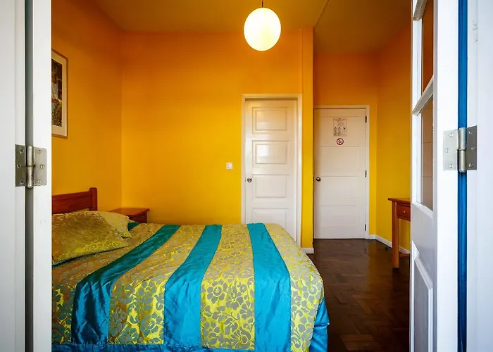 The Flame Tree Madeira (adults Only) 2* فونشال