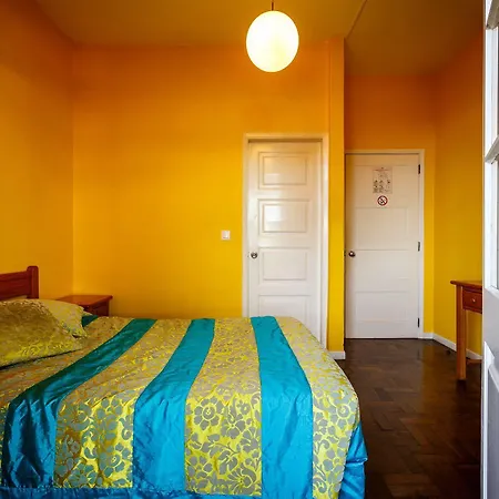 The Flame Tree Madeira (adults Only) 2* Фуншал