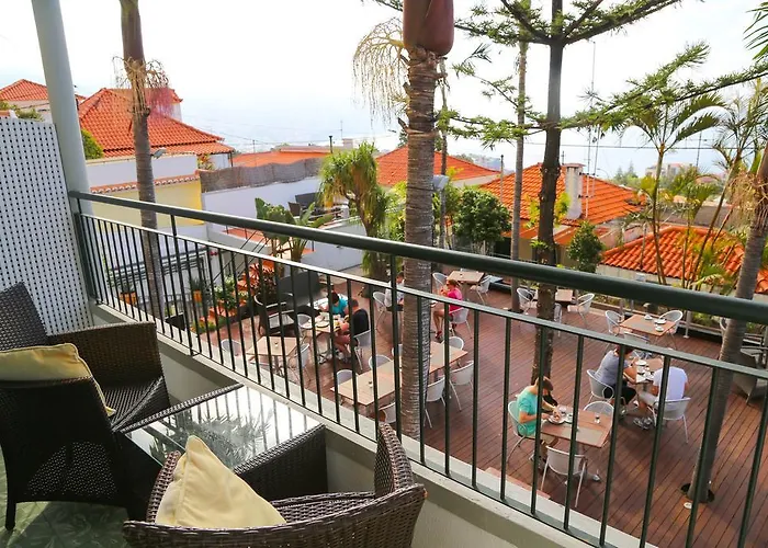 Pensionat The Flame Tree Madeira (adults Only) 2*