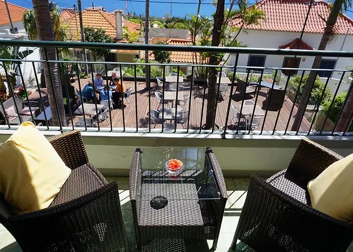 The Flame Tree Madeira (adults Only) Pensionat