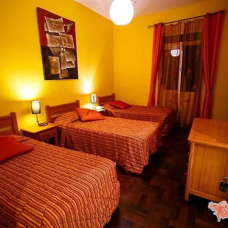 Πανσιόν The Flame Tree Madeira (adults Only)